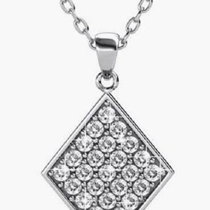 Cate & Chloe Lennon Silver pendent necklace